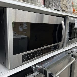Samsung Microwaves ME21R7051SS
